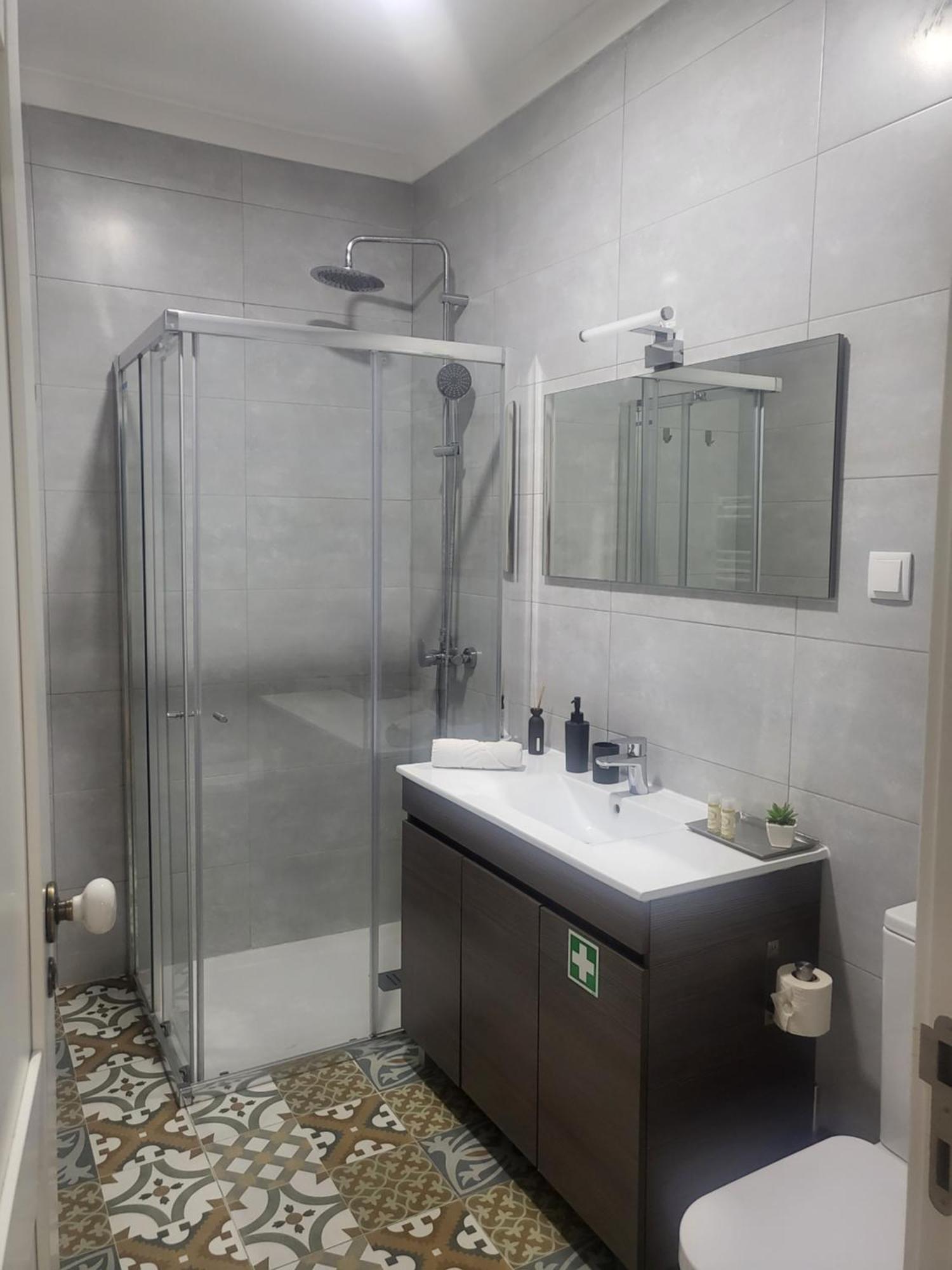 Alfama Apartments Services Lisboa Dış mekan fotoğraf